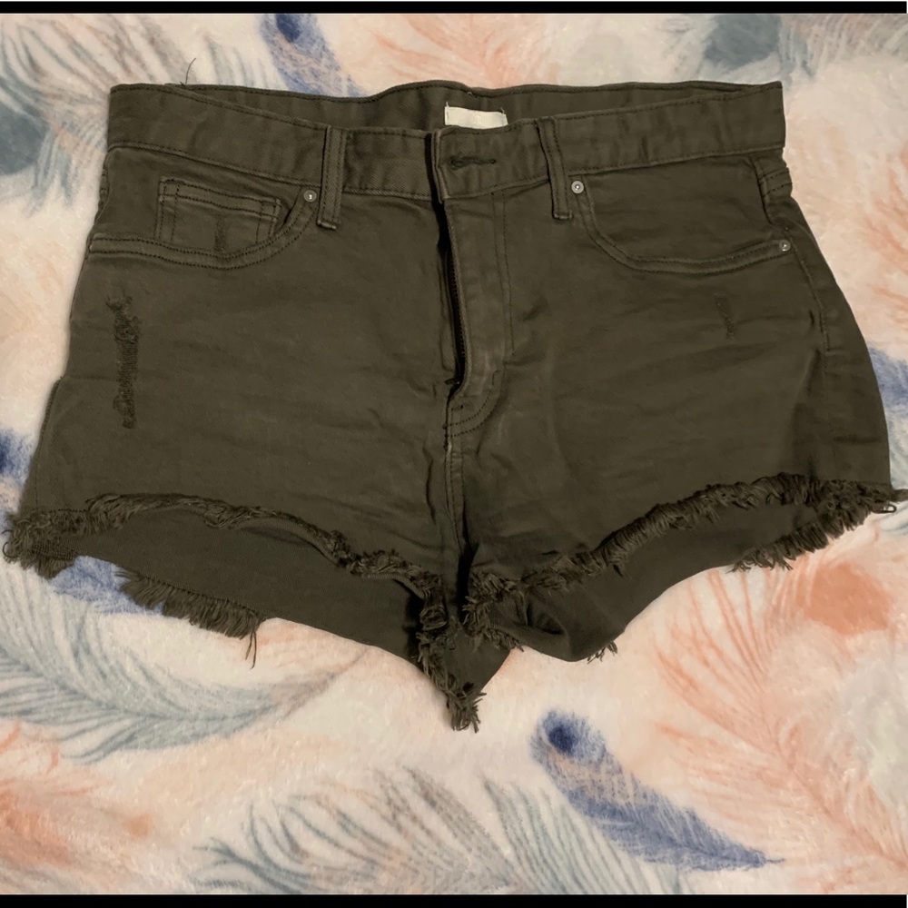 H&M army green jean shorts